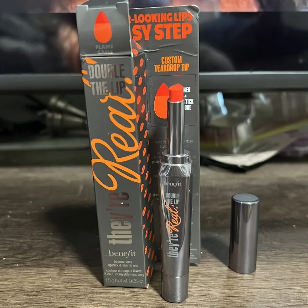💋🌙Benefit Flame Game Lipstick & Liner Duo